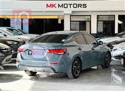 نیسان سێنترا